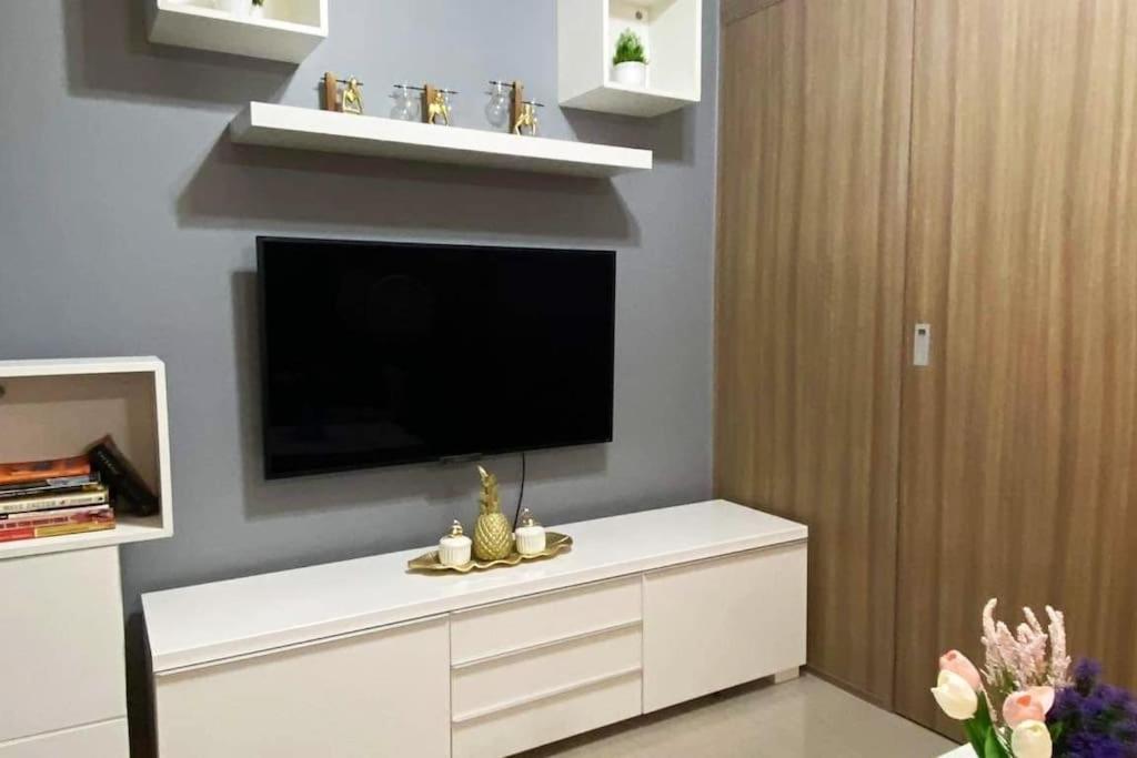 Fully Equipped 1Br Condo At Shore2 Near To Moa Manila Exterior foto