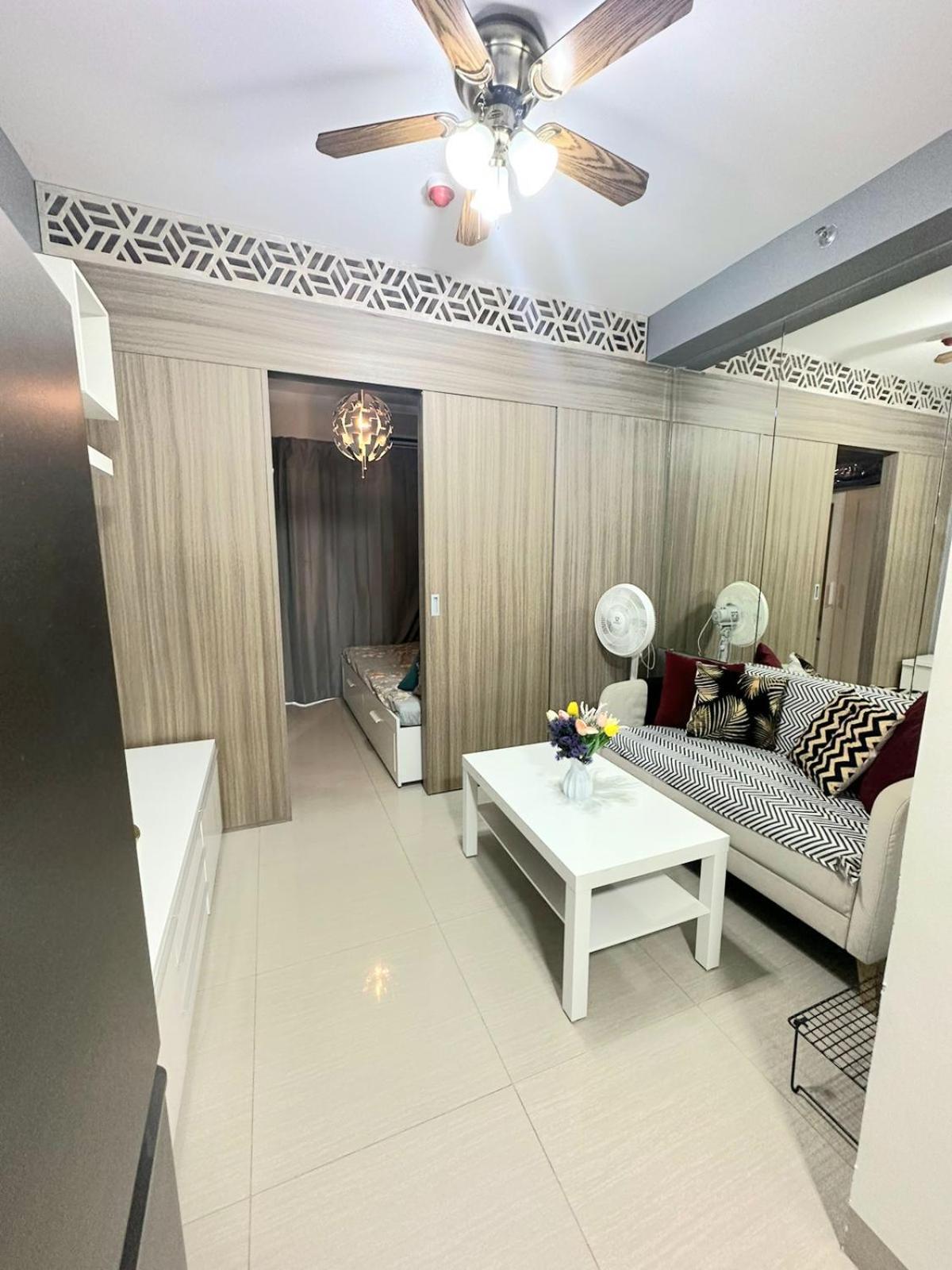 Fully Equipped 1Br Condo At Shore2 Near To Moa Manila Exterior foto